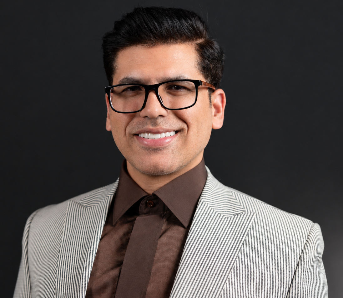 Portrait of Dr. Saeed Vahidian